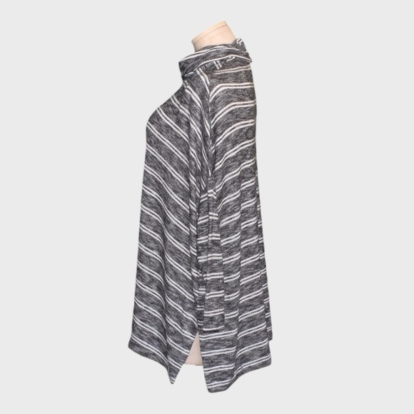 Postmark Anthropologie Mika Black White Striped Oversized Turtleneck Top - Picture 4 of 6